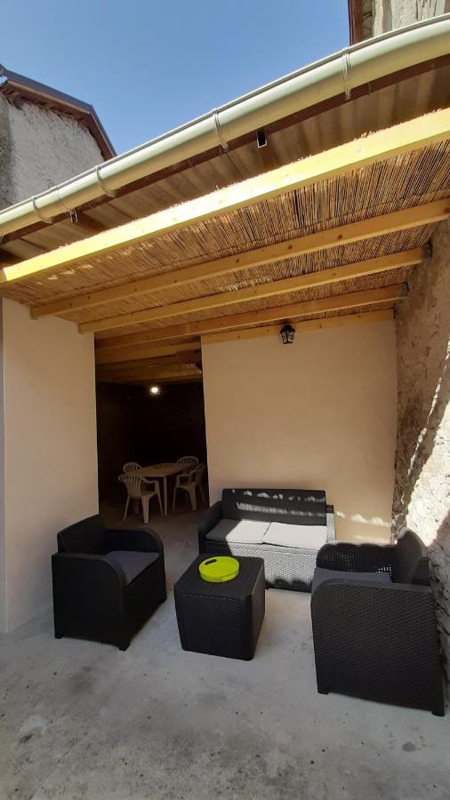 Petite Maison De Village Situee Entre Lacs, Cascades Et Montagnes Virieu-le-Grand 외부 사진